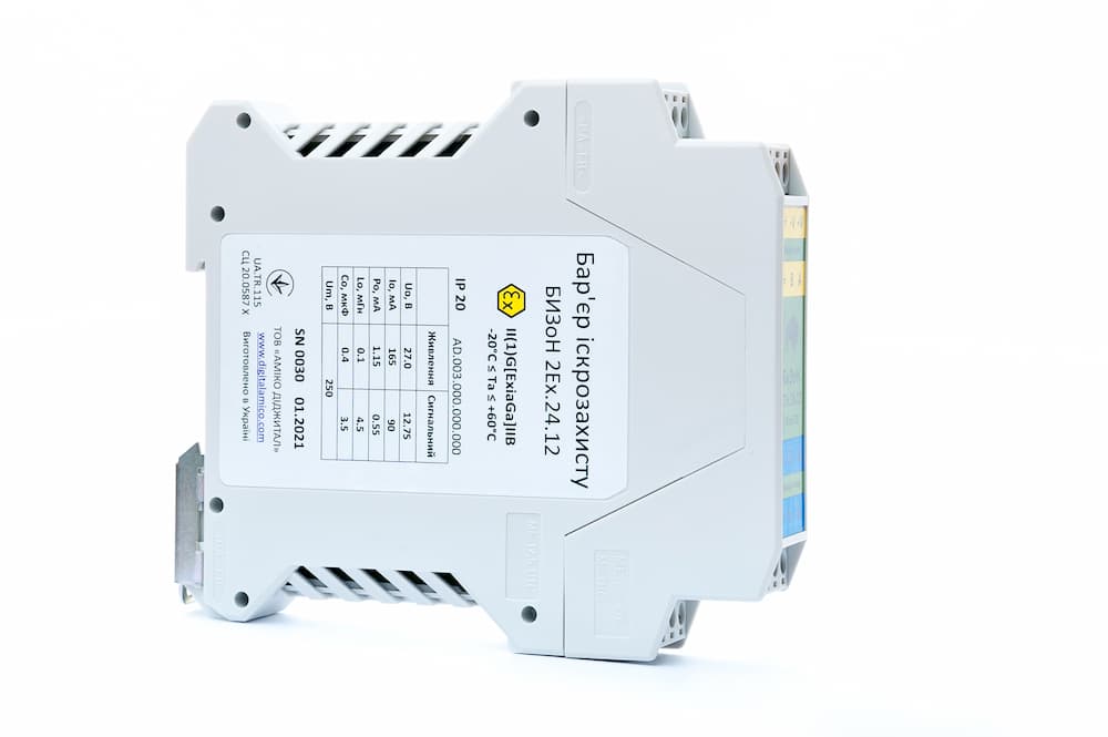 Зовнішній вигляд бар&#39;єра іскрозахисту БИЗоН 2Ex.24.12 3